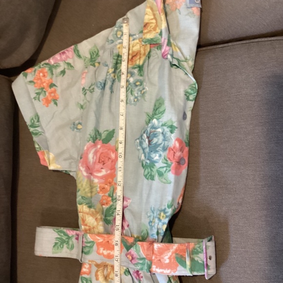 Vintage Petite 6 floral short sleeve belted midi length full skirt  side pockets - Picture 14 of 14